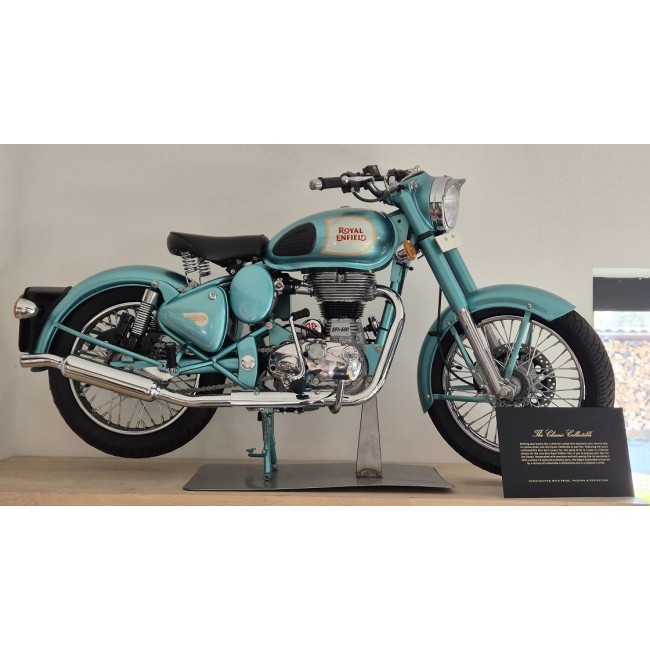 Maquette Royal Enfield CLASSIC 1/3