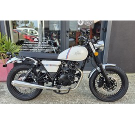 Mash 125 Seventy Tricolore