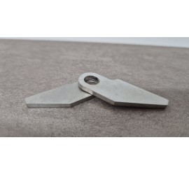 Pattes de fixation emmanchement échappement