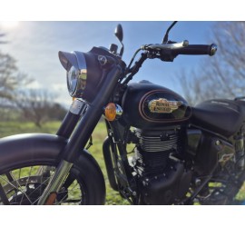 Royal Enfield Bullet 350...