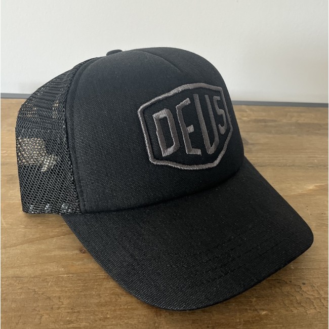 Casquette DEUS Thinker Trucker